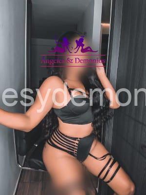 Coral Escort de angelesydemonios.cl