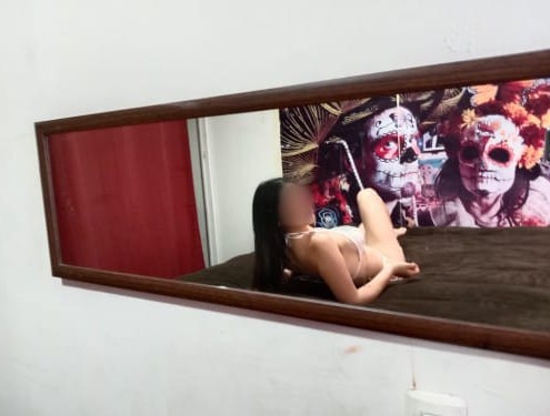 escort jovencita acompañante dama de compañía scorts videollamadas sexo anal